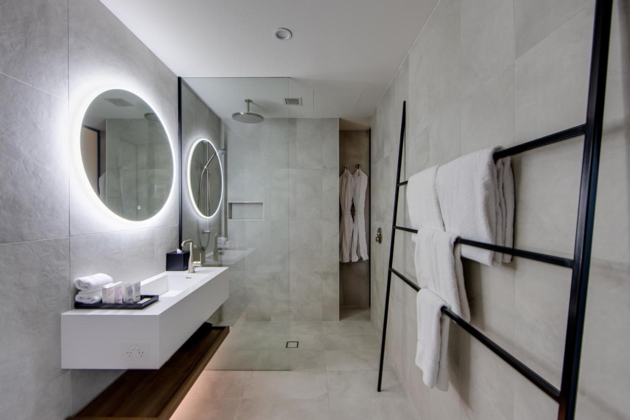 Oval Hotel At Adelaide Oval المظهر الخارجي الصورة Bathroom